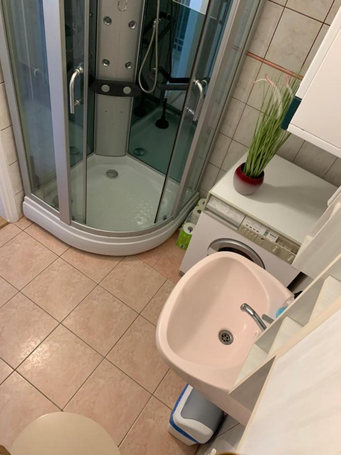 Eoetvoes Vendeghaz Villa Hajduszoboszlo Luaran gambar